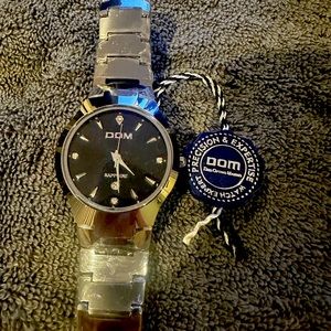 DOM Sapphire Watch